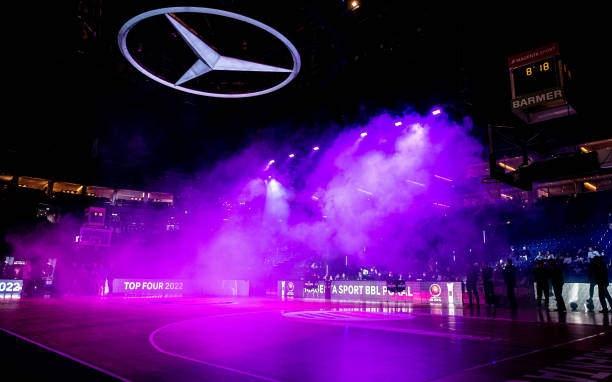 借冯劲的精 借冯劲的精